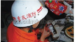 A 型万向剪切器