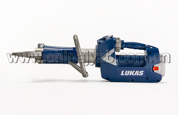 德国进口LUKAS S311 E2 轻型电动液压剪断器3